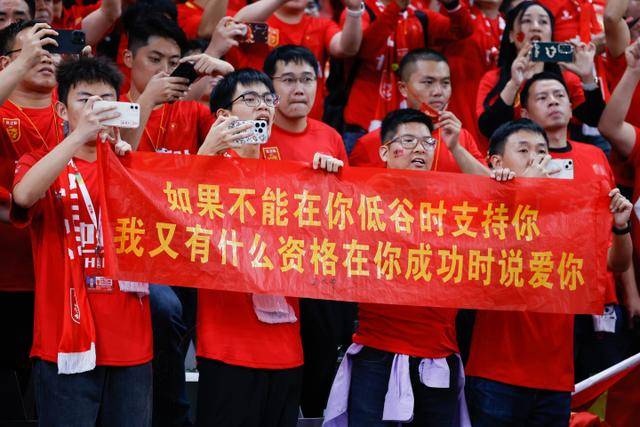 湖人或通过交易引进东契奇旧友，加强锋线实力